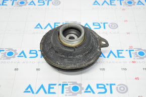 Jeep Cherokee KL 14-23 Front Right Shock Absorber Mount