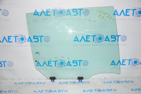 Glass door rear right Nissan Leaf 13-17 scratches