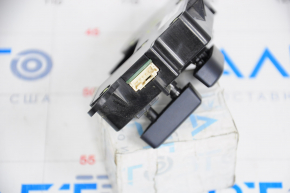 Tesla Model X Driver's Seat Controls 16-21