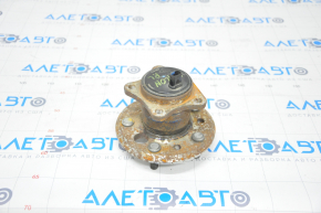 Rear left hub for Toyota Avalon 05-12