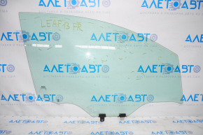 Glass door front right Nissan Leaf 13-17 scratches