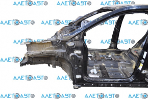 Front left quarter Lincoln MKC 15-19 black G1, on the body