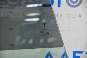 Tesla Model S 12-20 rear right door glass