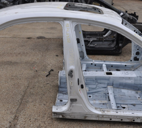 Body pillar central right Lexus IS 14-20 on the body