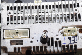 Tape recorder, CD-changer, Radio, Panel Mazda3 03-07 scratches