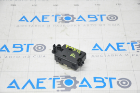Ceiling light rear left Tesla Model S 12-20 beige