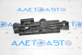 Bracket lower door trim rear right Infiniti QX50 19-20 broken latch