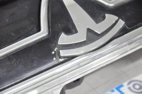 Radiator grill assembly Tesla Model S 12-15 pre-rest, without parking sensors, broken emblem, scratches, sand