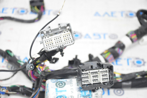 Wiring interior left Tesla Model S 12 - tears