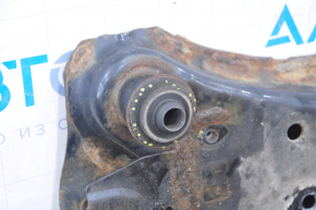 Front subframe Nissan Rogue 14-20 rusty, 2 S\B torn