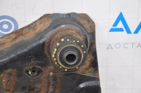 Front subframe Nissan Rogue 14-20 rusty, 2 S\B torn