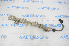Fuel rail right Lexus IS250 14-20 high pressure with sensor