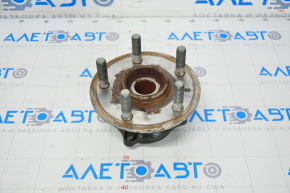 Tesla Model S 12-20 rear left hub