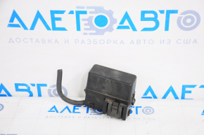 Nissan Rogue 14-20 right fender relay box assembly