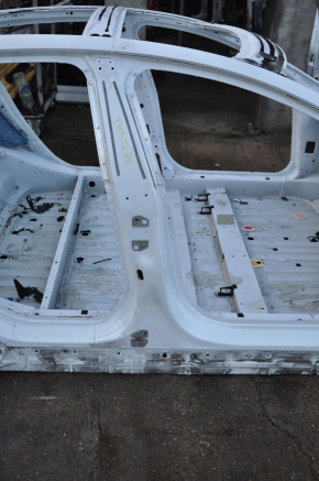 Body pillar center right Tesla Model S 12-20 without camera, on body, aluminum panel