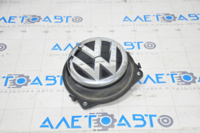 Trunk lid handle with emblem for VW CC 13-16 restyling without camera