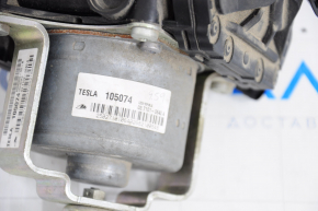 Tesla Model S 12-15 Pre-Resident Vacuum Pump