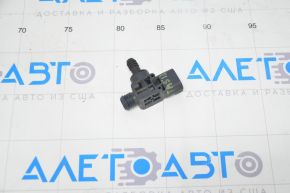 Tesla Model S 12-15 Brake Booster Sensor