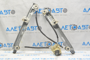 Manual window lift front left Jeep Patriot 11-17 broken guide