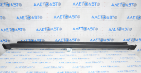 Right threshold Dodge Journey 11-20 structure tears in fasteners, scratches