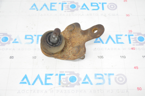 Ball joint front left Toyota Highlander 08-13 rusty