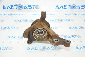 The axle with the hub, front left Toyota Highlander 08-13, is rusty, the bearing is humming