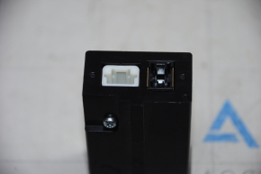 USB Hub Infiniti QX50 19-25 type 4