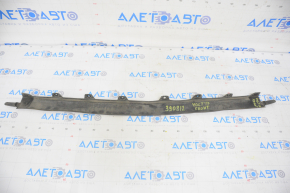 Lip extension front bumper central part Chevrolet Volt 16 - worn
