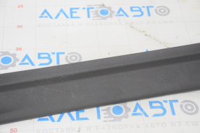 Door sill trim front left Chevrolet Volt 16- black, scratches
