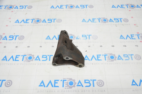 Engine mount bracket right Toyota Highlander 11-13 hybrid rusty