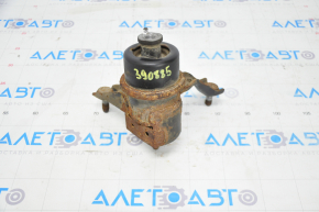 Engine mount left Toyota Highlander 11-13 hybrid rusty