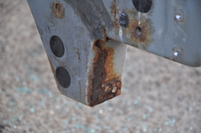 Front left quarter Toyota Highlander 08-13 on the body, silver, rusty
