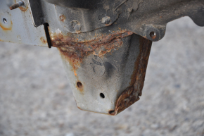 Front left quarter Toyota Highlander 08-13 on the body, silver, rusty