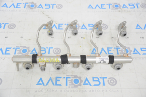 Chevrolet Volt 16 fuel rail - without sensor