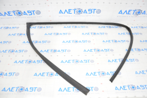 Front left glass seal for Lexus GS300 GS350 GS430 GS450h 06-11