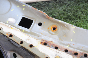 Toyota Highlander 14-19 rear panel dent inside