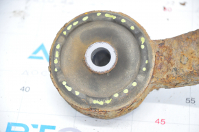 Rear differential bracket of Toyota Highlander 08-13 hybrid gearbox is rusty, silent blocks are torn