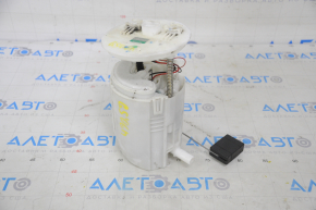Fuel pump petrol pump Lexus GS450h 06-11