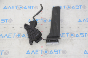 Lexus GS300 GS350 GS430 GS450h 06-11 rwd gas pedal