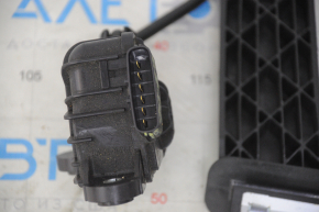 Lexus GS300 GS350 GS430 GS450h 06-11 rwd gas pedal