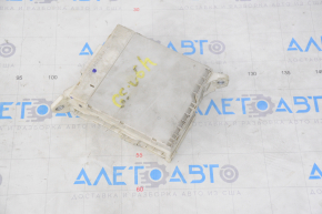Fuse box in the dashboard Lexus GS450h 06-11