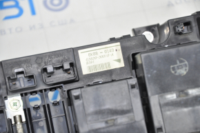 Fuse Box VVB Lexus GS450h 06-11