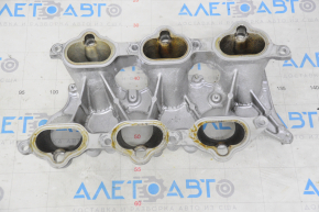 Collector intake lower part Lexus GS350 GS450h 06-11
