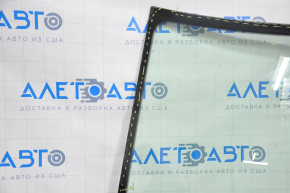 Windshield VW Tiguan 09-18 air on edge, scratch, sand