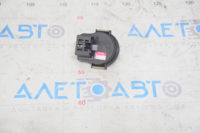 Actuator for adjusting shock absorber rear left Lexus GS300 GS350 GS430 GS450h 06-11