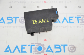 Tesla Model S 12-15 pre-restored air suspension valve block