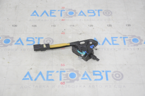 Fuel filler flap switch Lexus GS450h 06-11