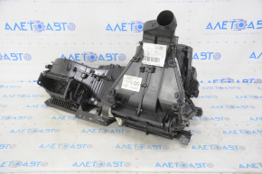 The bare heater housing of a VW Tiguan 09-18