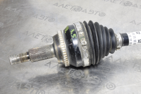 Drive axle shaft front right Toyota Highlander 14-16 3.5 FWD, with bracket, torn boot of inner CV joint, stripped thread