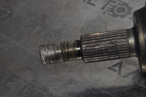 Drive axle shaft front right Toyota Highlander 14-16 3.5 FWD, with bracket, torn boot of inner CV joint, stripped thread